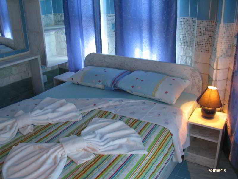 Paco'S Resort Gaios Eksteriør bilde