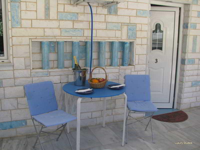 Paco'S Resort Gaios Eksteriør bilde
