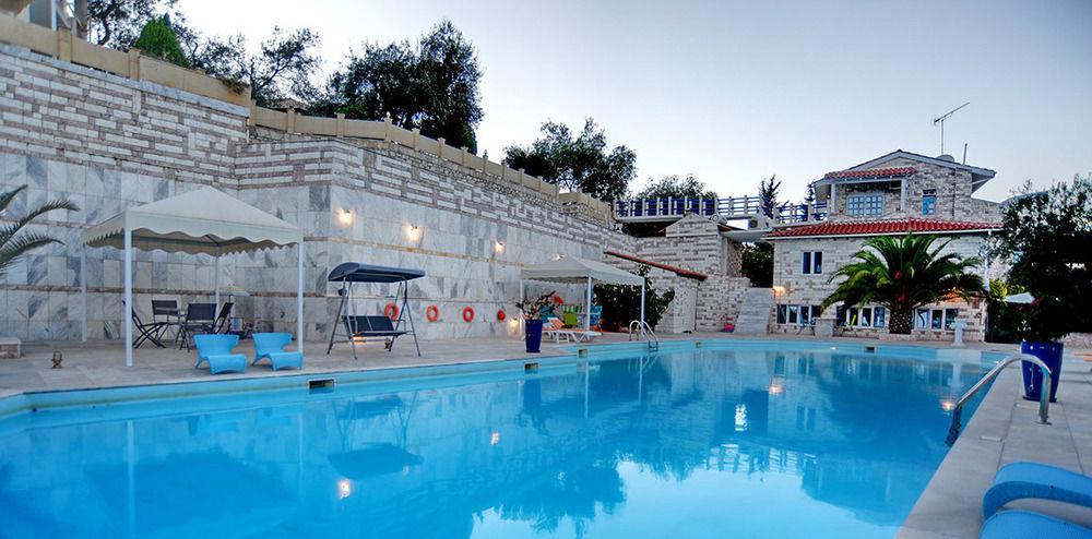 Paco'S Resort Gaios Eksteriør bilde